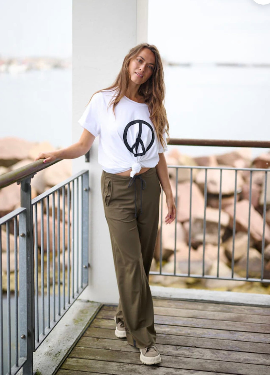 HSC Henriette Steffensen TShirt Peace Print
