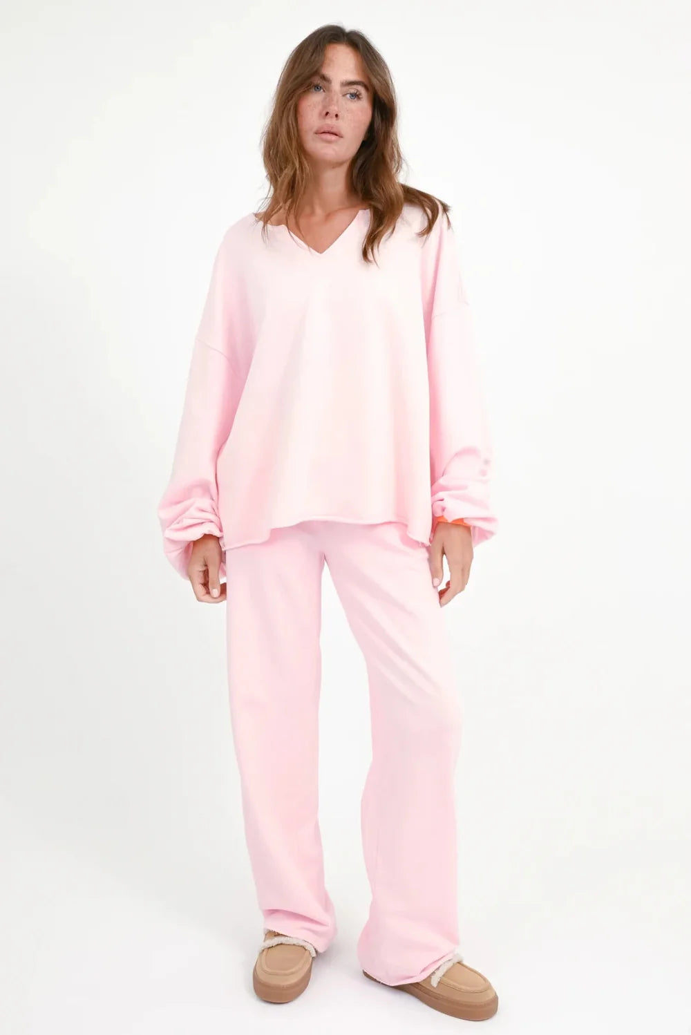 Love Joy Victory Sweatshirt Alamosa rose ice