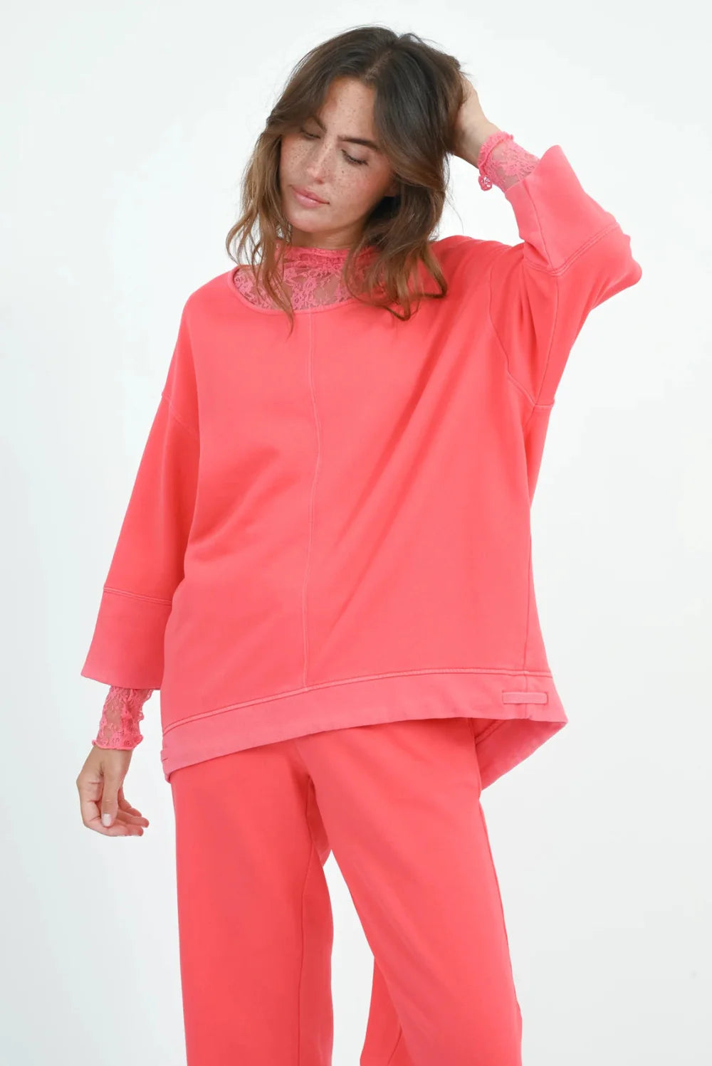 Love Joy Victory Sweatshirt Cuneira in geranium