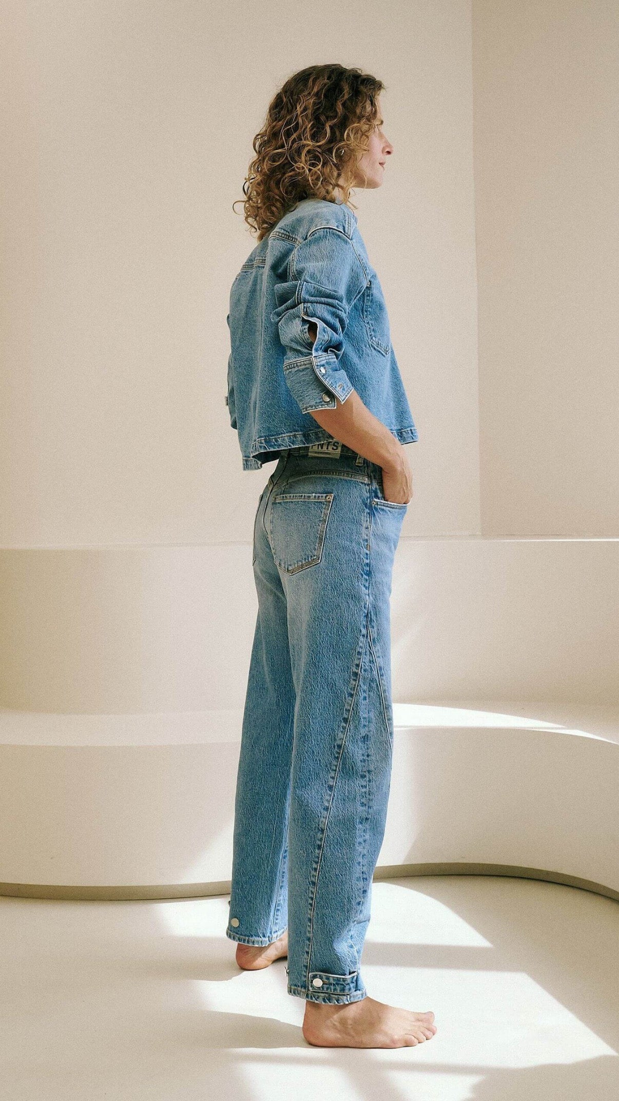 PNTS 05_The O Shape Cuff