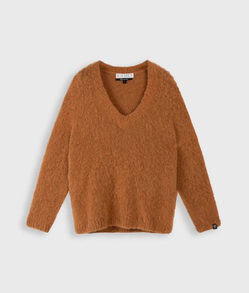 10 DAYS V Neck Knit Sweater Suede