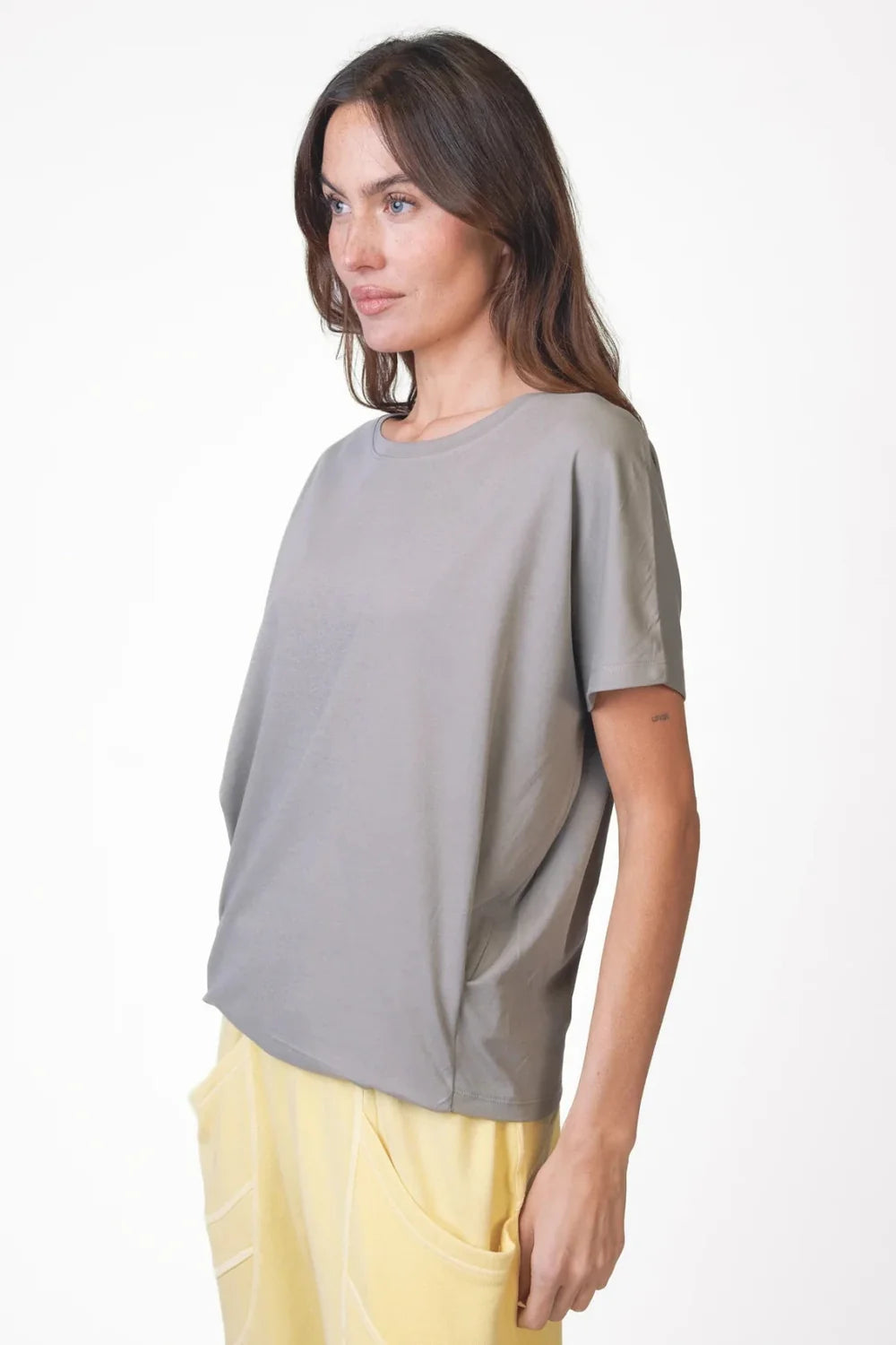 Love Joy Victory Pamy T-Shirt in weiß oder Grau