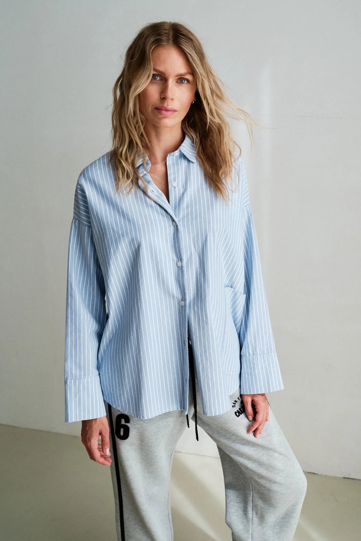 Penn&ink Bluse hellblau gestreift (W26Z927LTD)