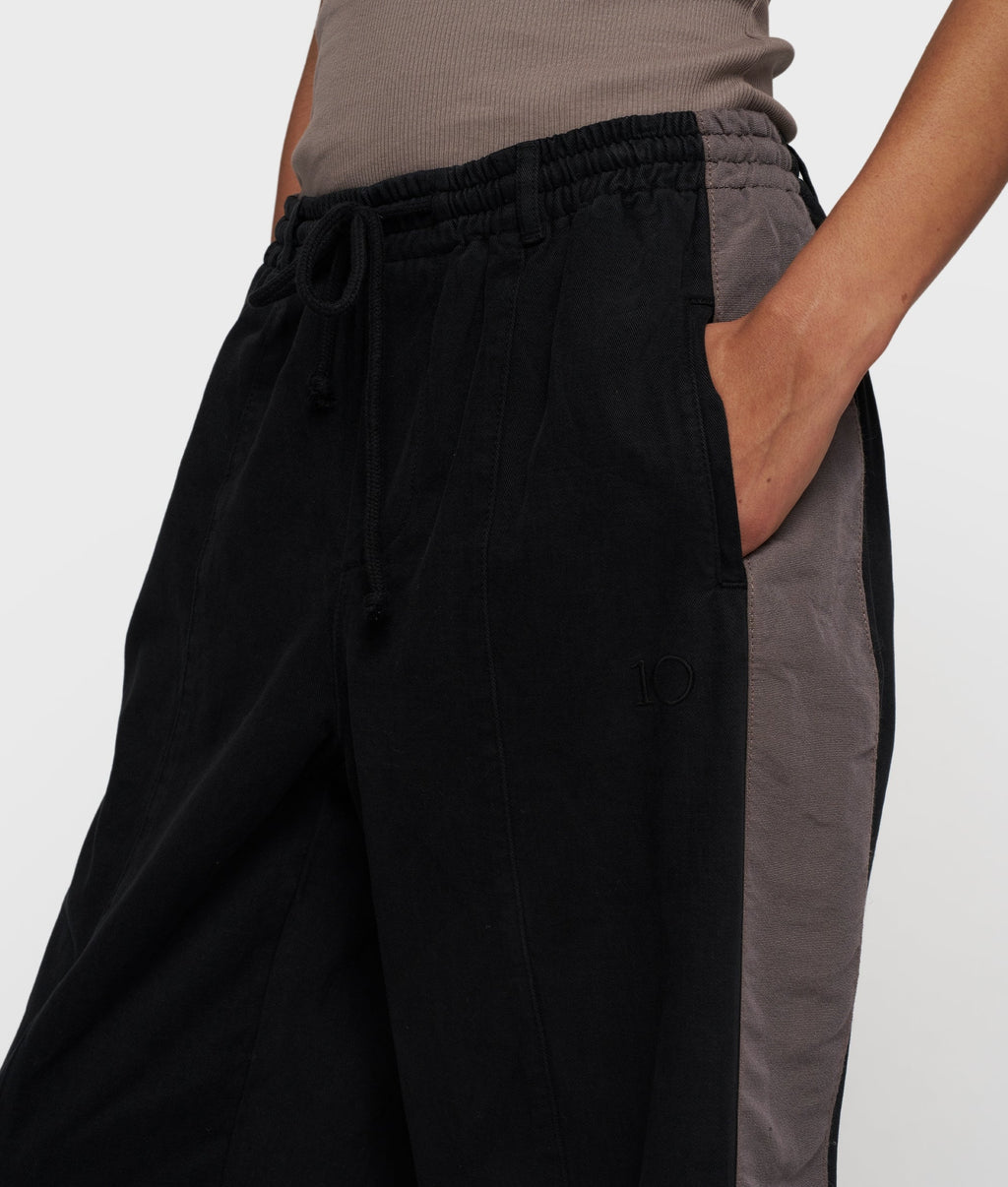 10 DAYS Wide Tapered Pants Twill Black