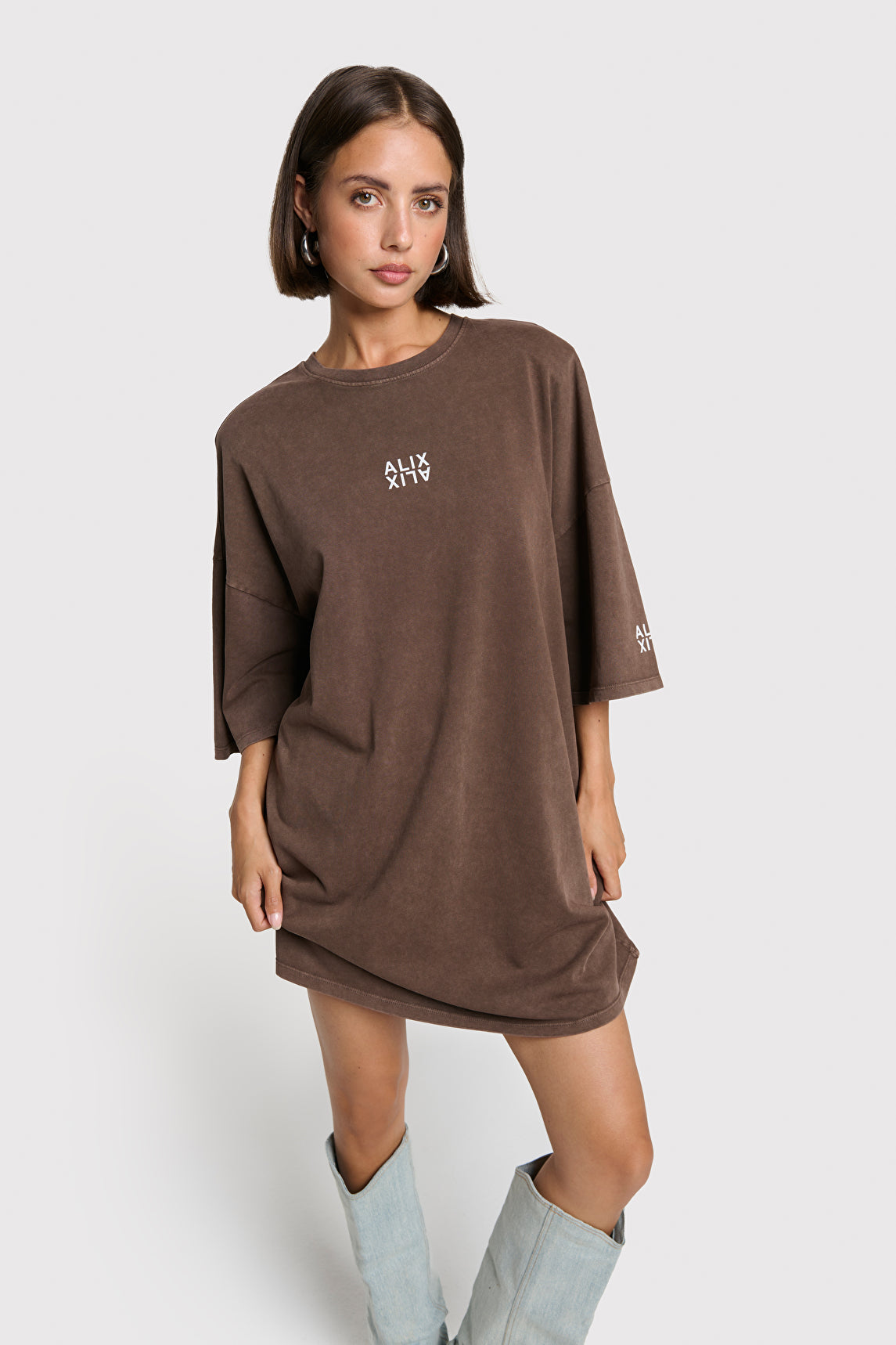 Alix The Label T-Shirt Kleid braun