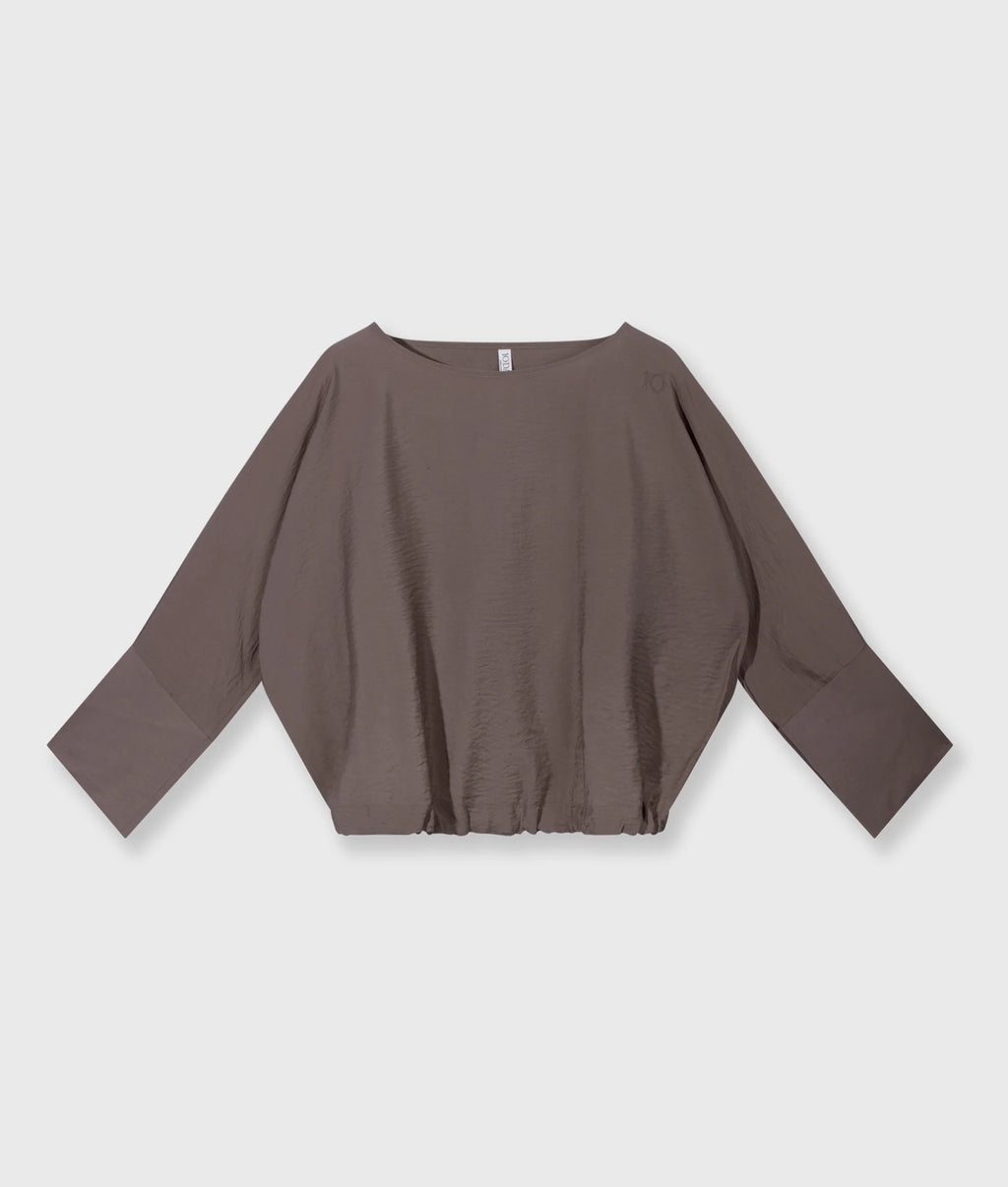 10 Days Batwing Top Moonrock