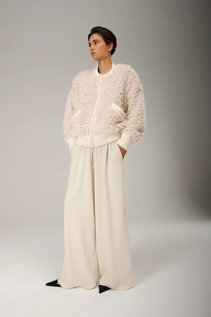 Liv Bergen Fluffy Jacke Creme