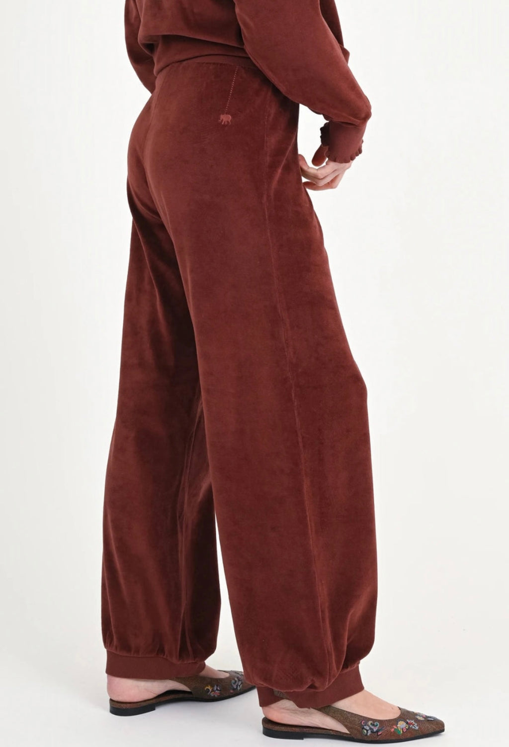 Love Joy Victory Velvet Hose Perry braun