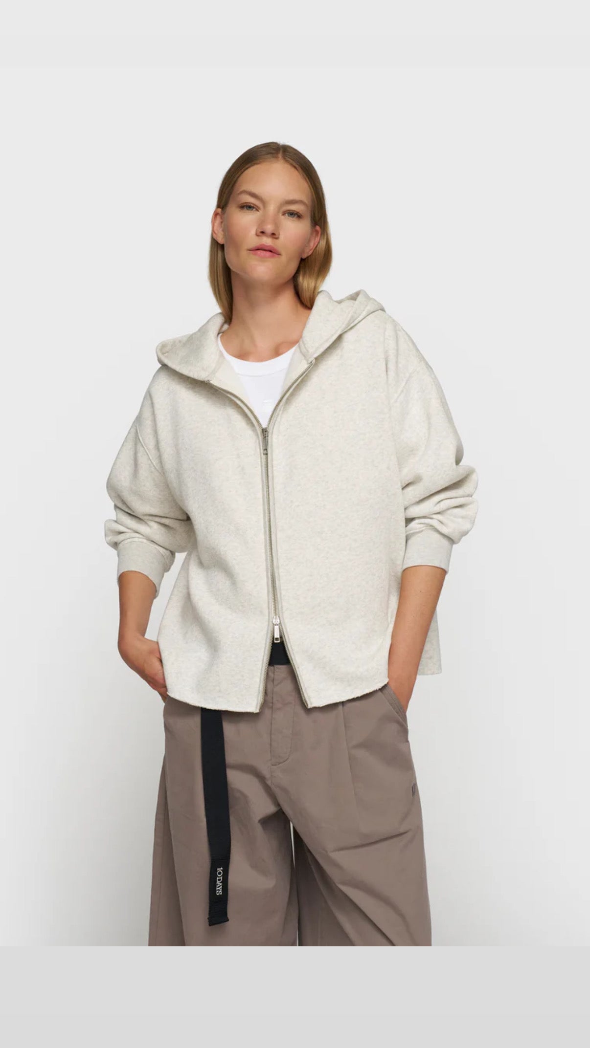10 days Statement ZIP Hoodie soft white melee