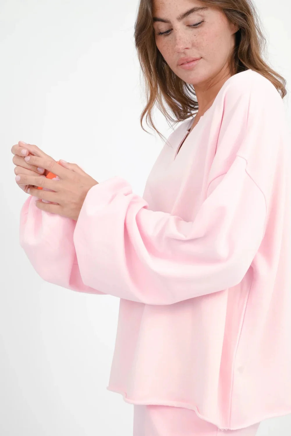 Love Joy Victory Sweatshirt Alamosa rose ice