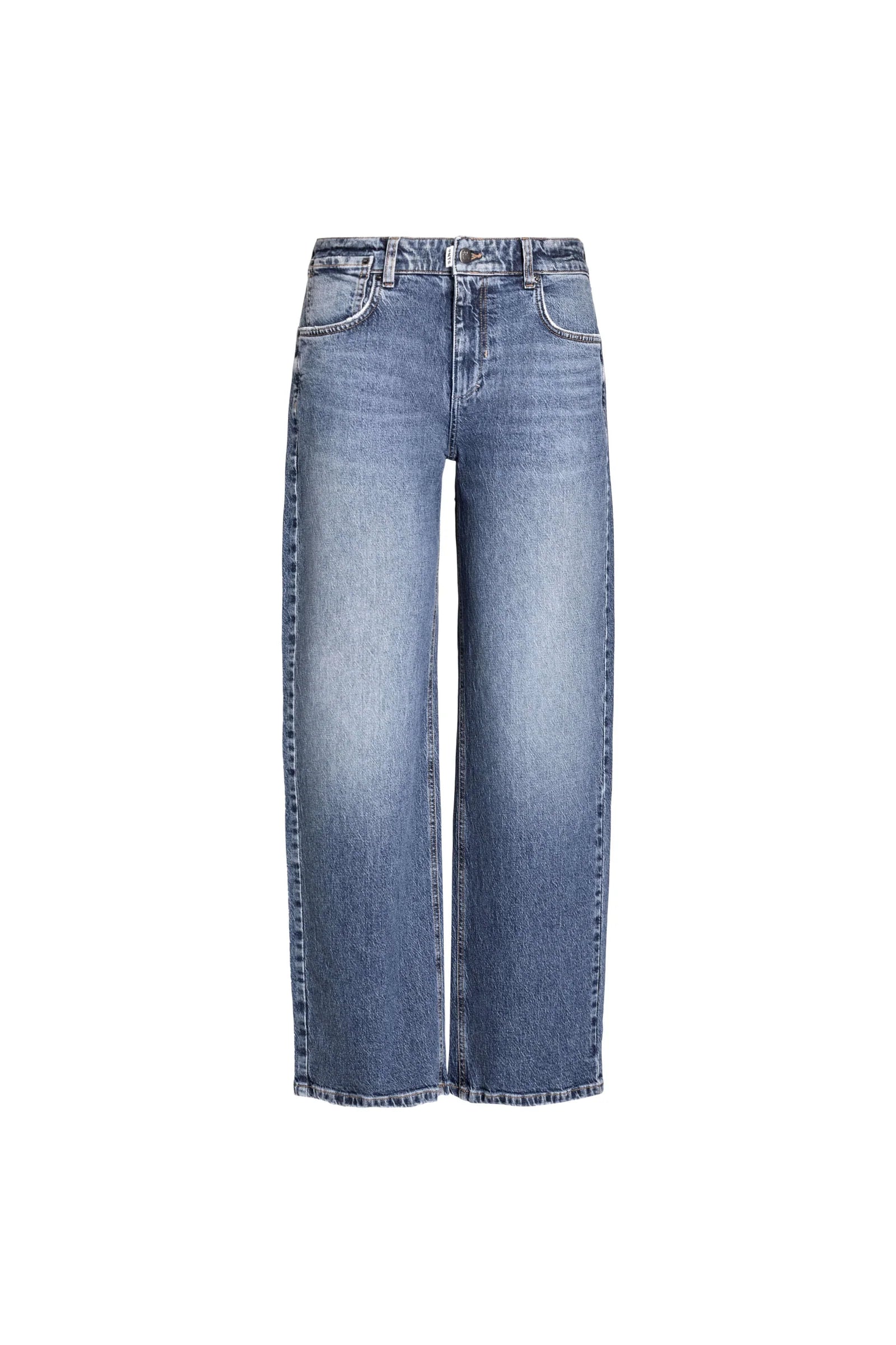 PNTS 38_ The Super B Jeans