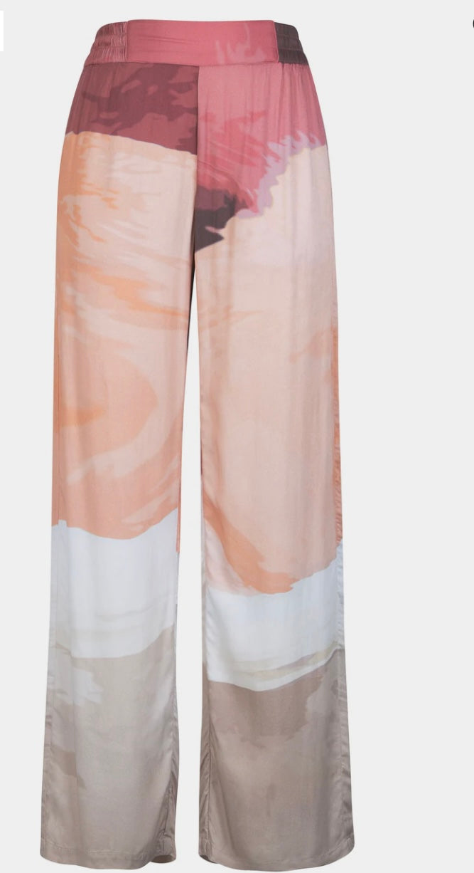NÜ Denmark Elina Yola Hose