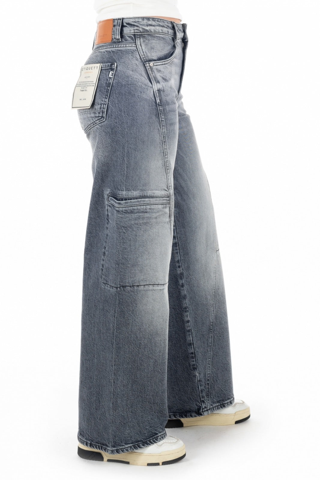Etiquett Denim Lola Cargo Jeans Santorini grau