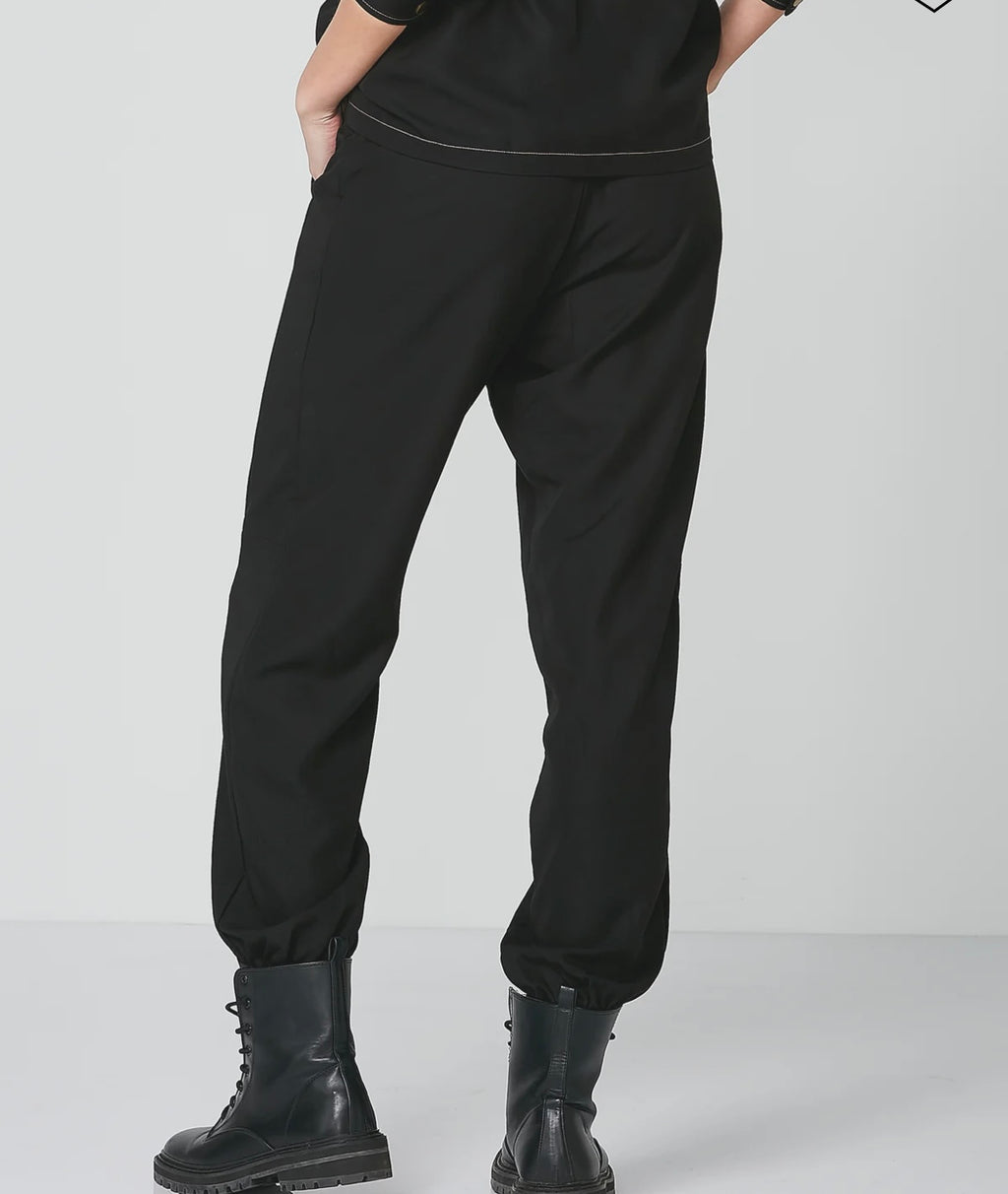 Nü Rosita Hose