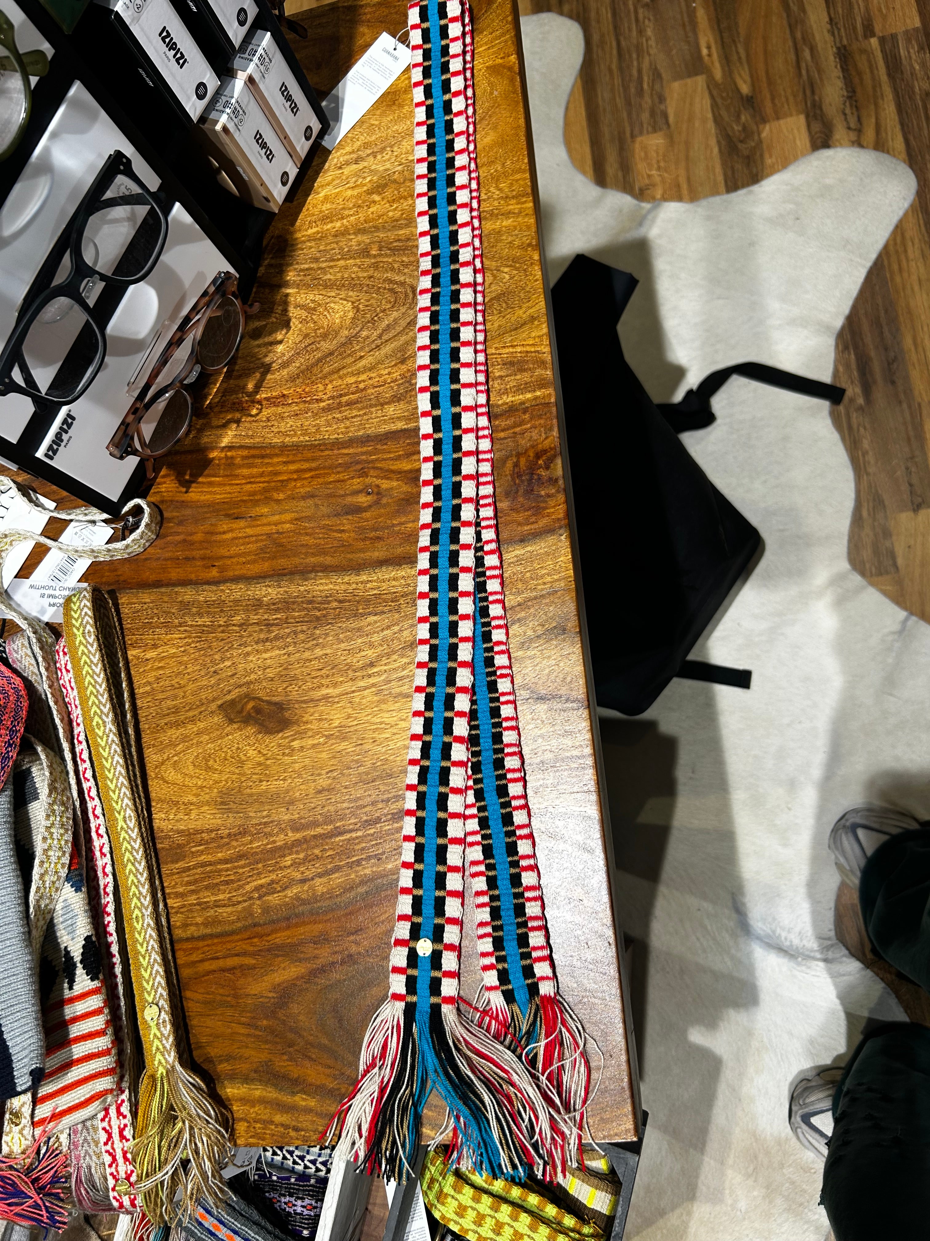 Guanabana Gürtel zum Knoten (breit) blau schwarz rot weiß