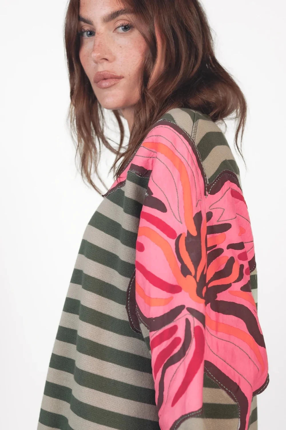 Love Joy Victory Wendbares Sweatshirt Stripes Honi