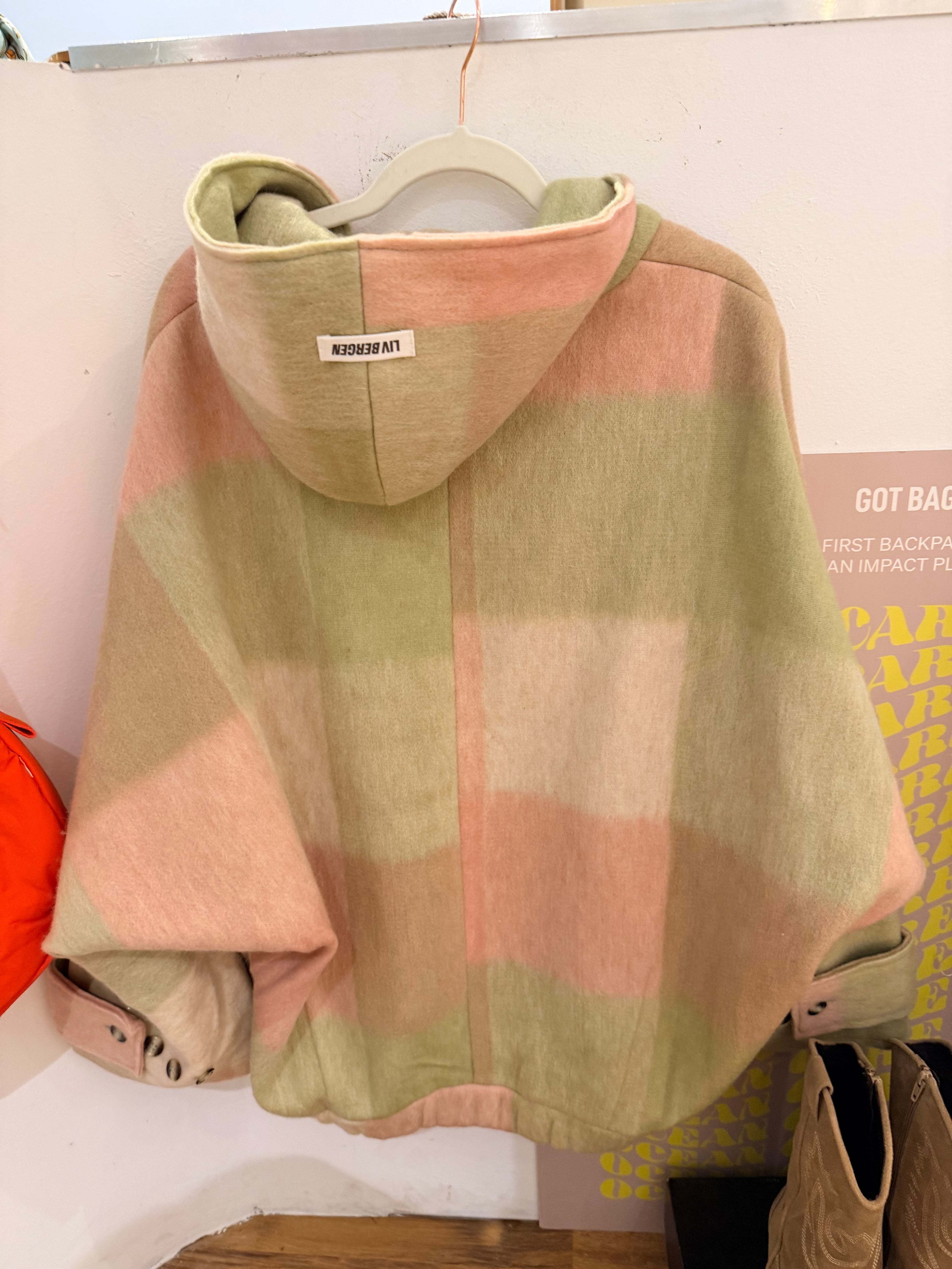 Liv Bergen Zamira Check Wolljacke oversized