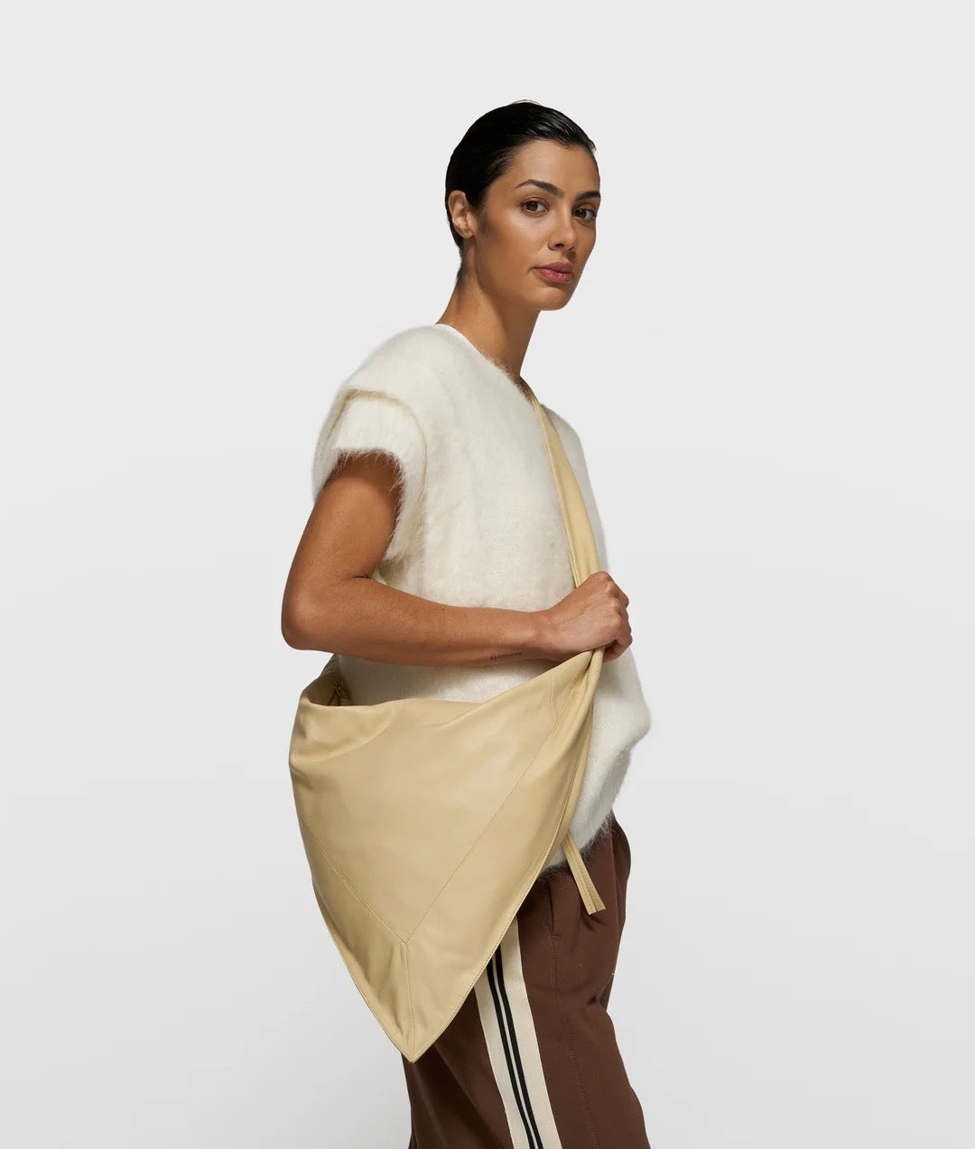 10 Days Leather Shoulder Bag Pearl