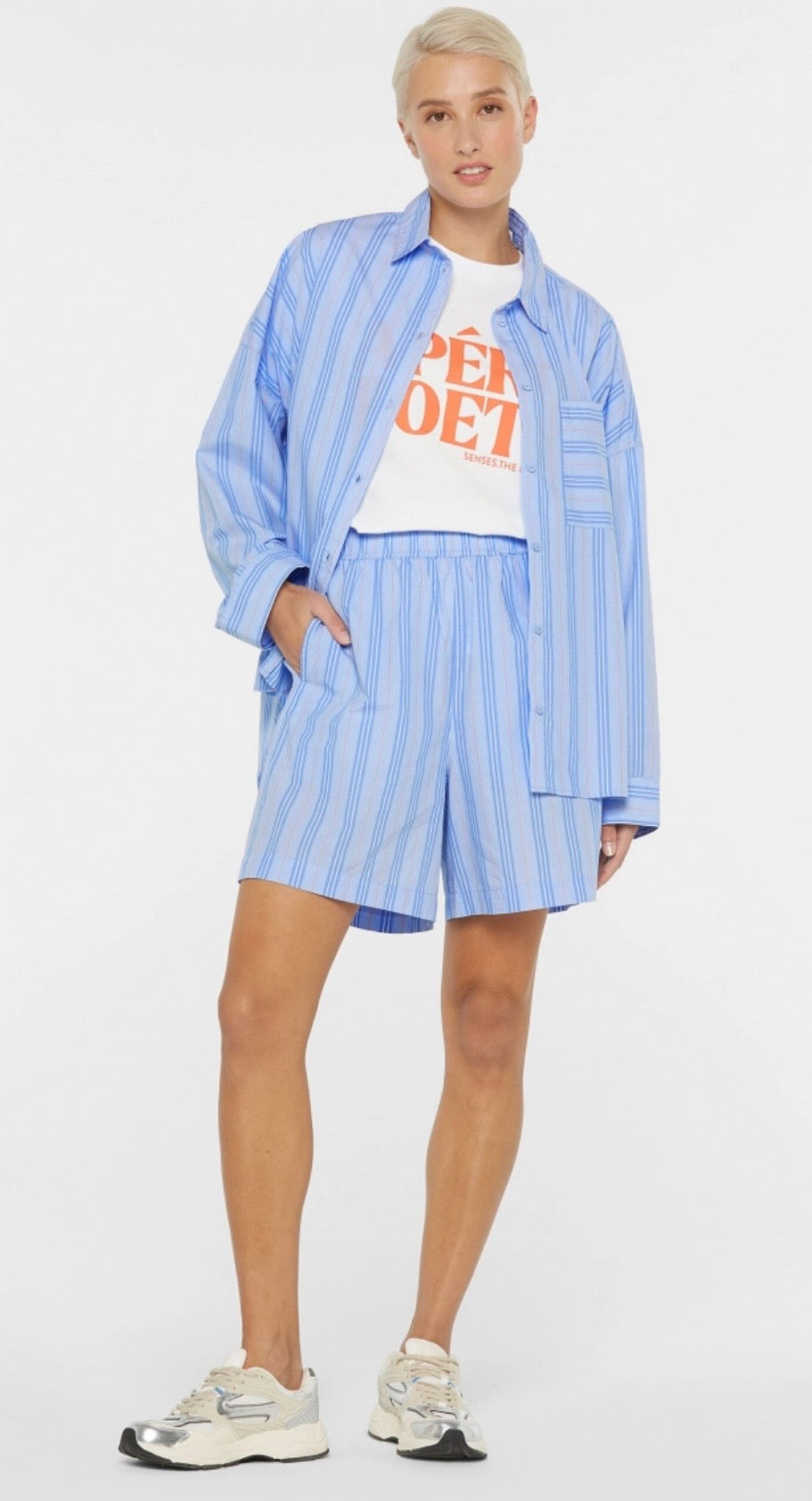 Senses The Label Gestreifte Shorts PR:AD im Pyjama-Stil shirt blue / iconic orange