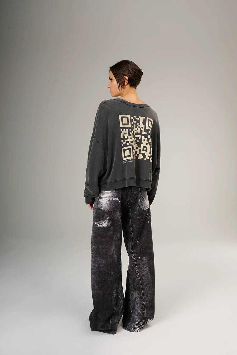Liv Bergen Sweater QR Code schwarz