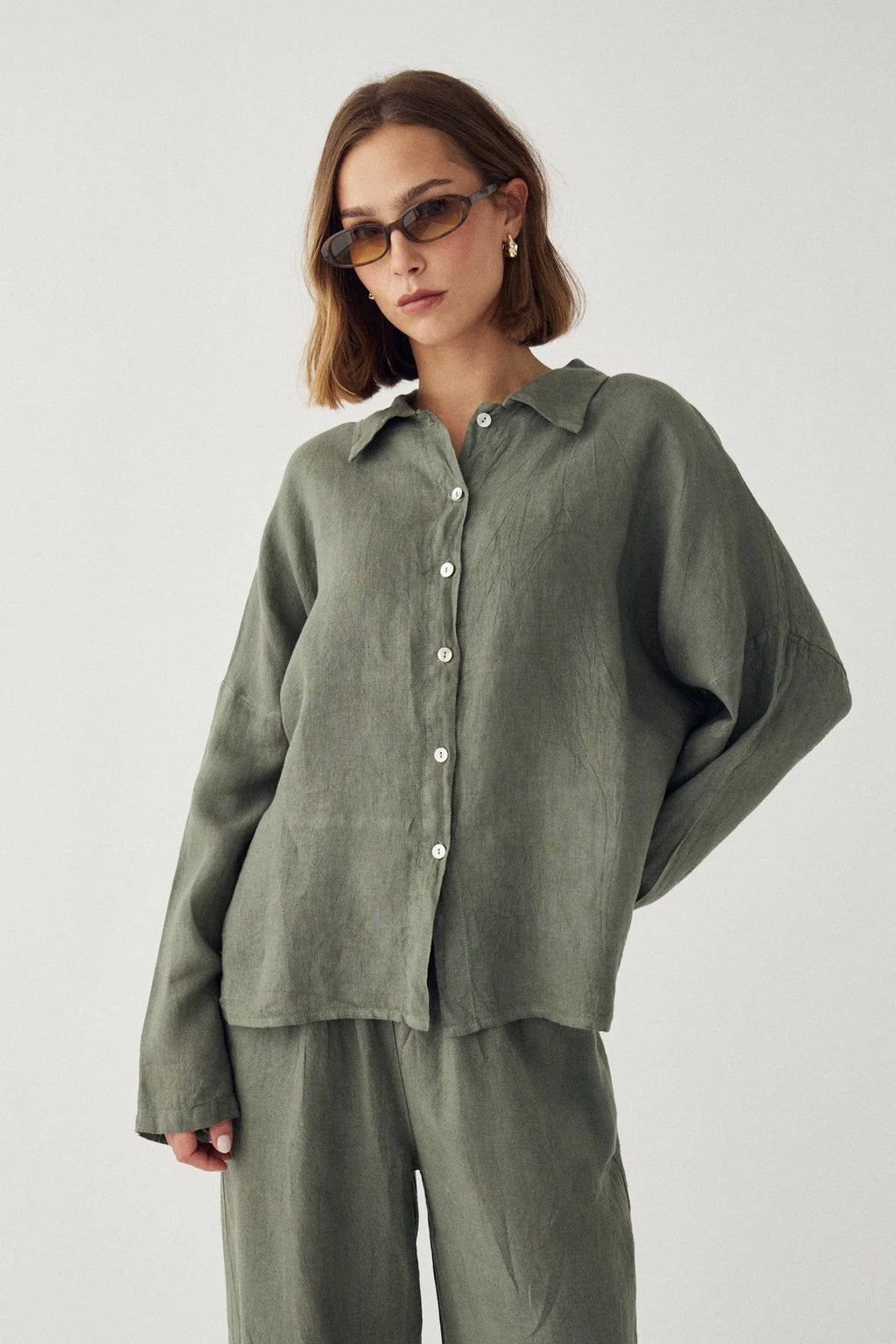 Noella Leonora Leinen Bluse oliv
