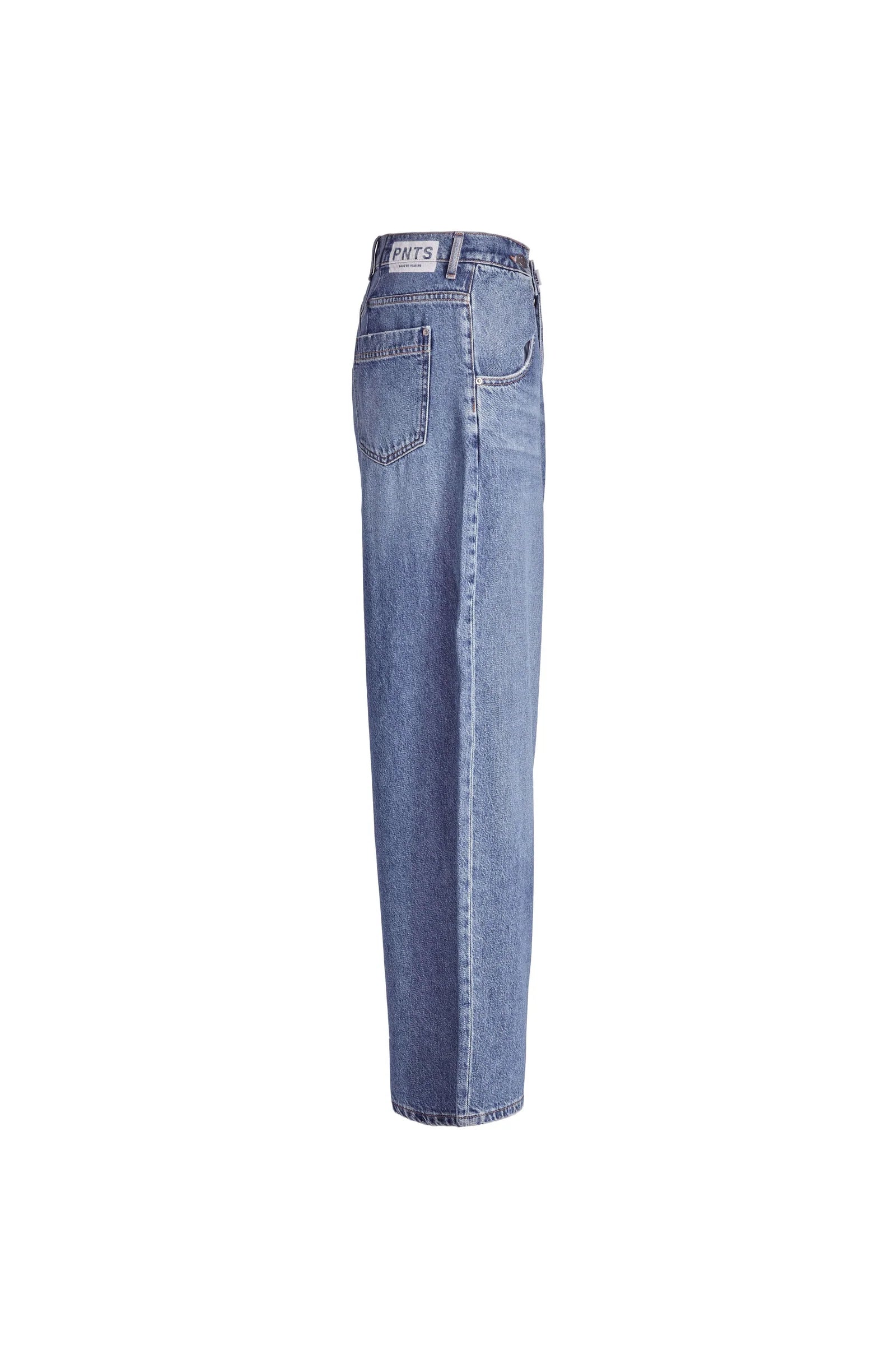 PNTS 22 _ Over the Top Jeans