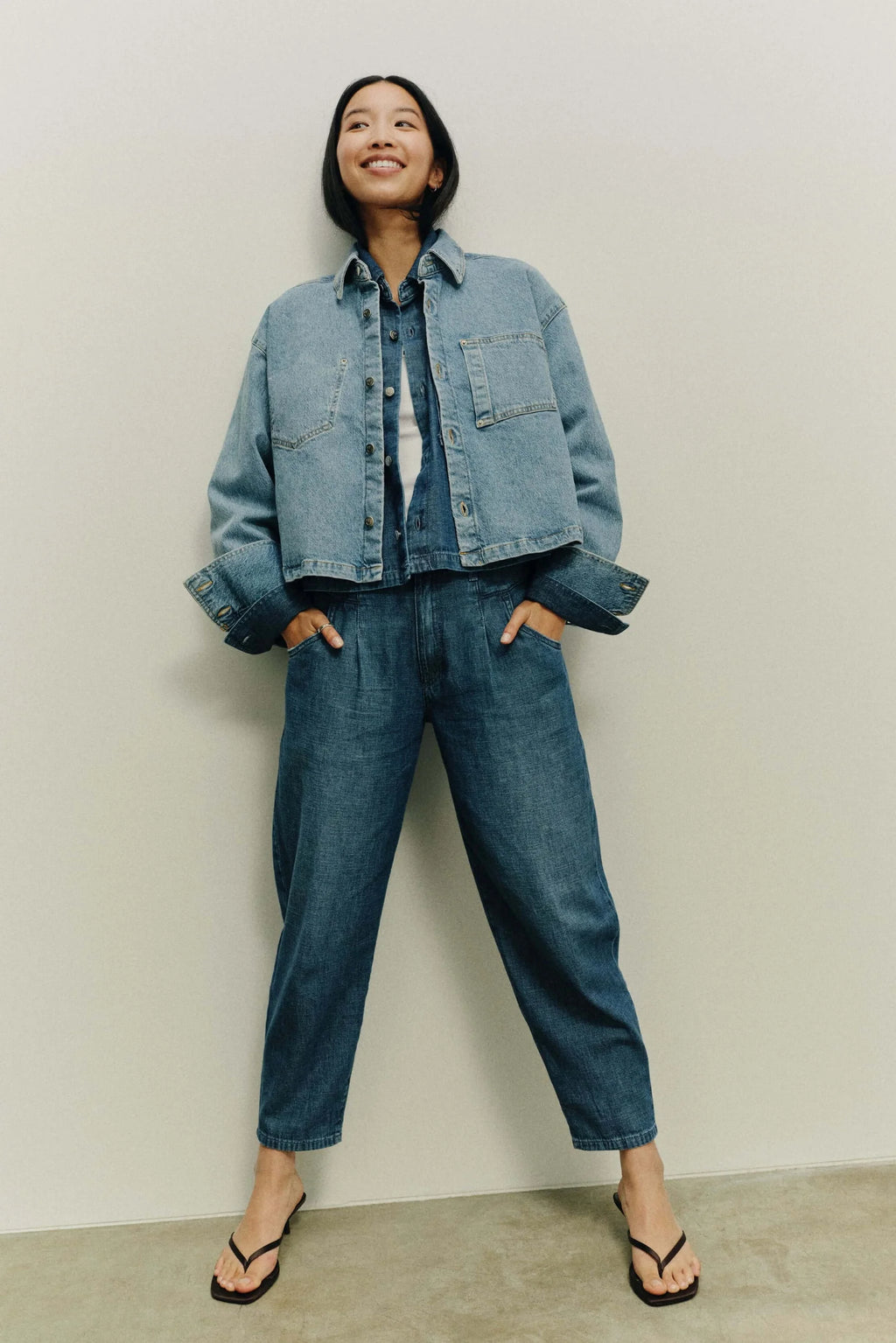 PNTS_05 The O Shape Pleat