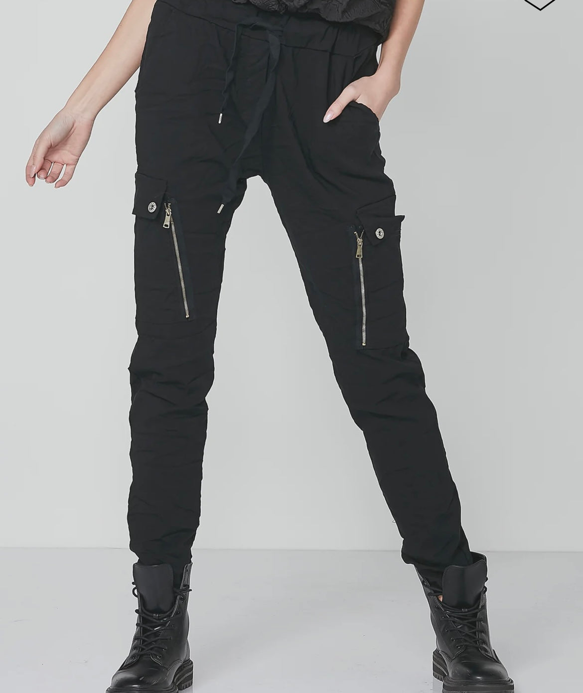 Nü Carmen Cargo Hose