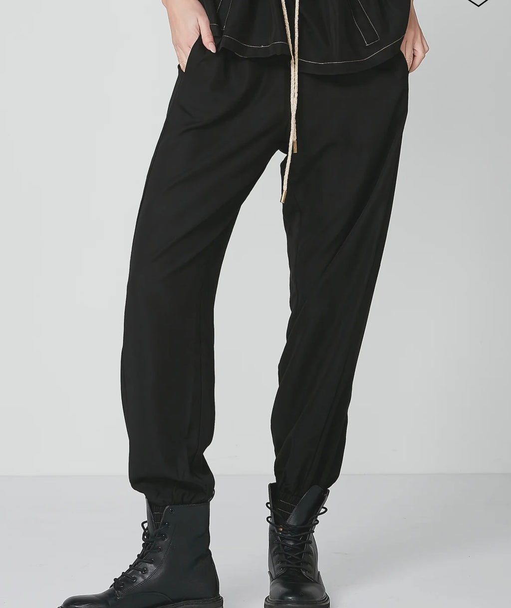Nü Rosita Hose