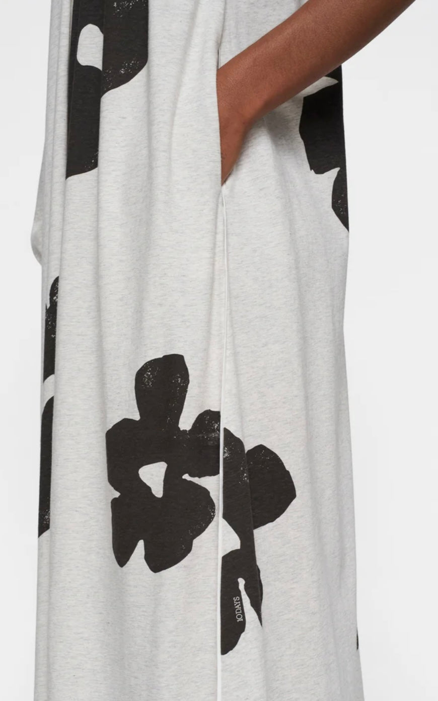 10 DAYS One Shoulder Dress Flower
