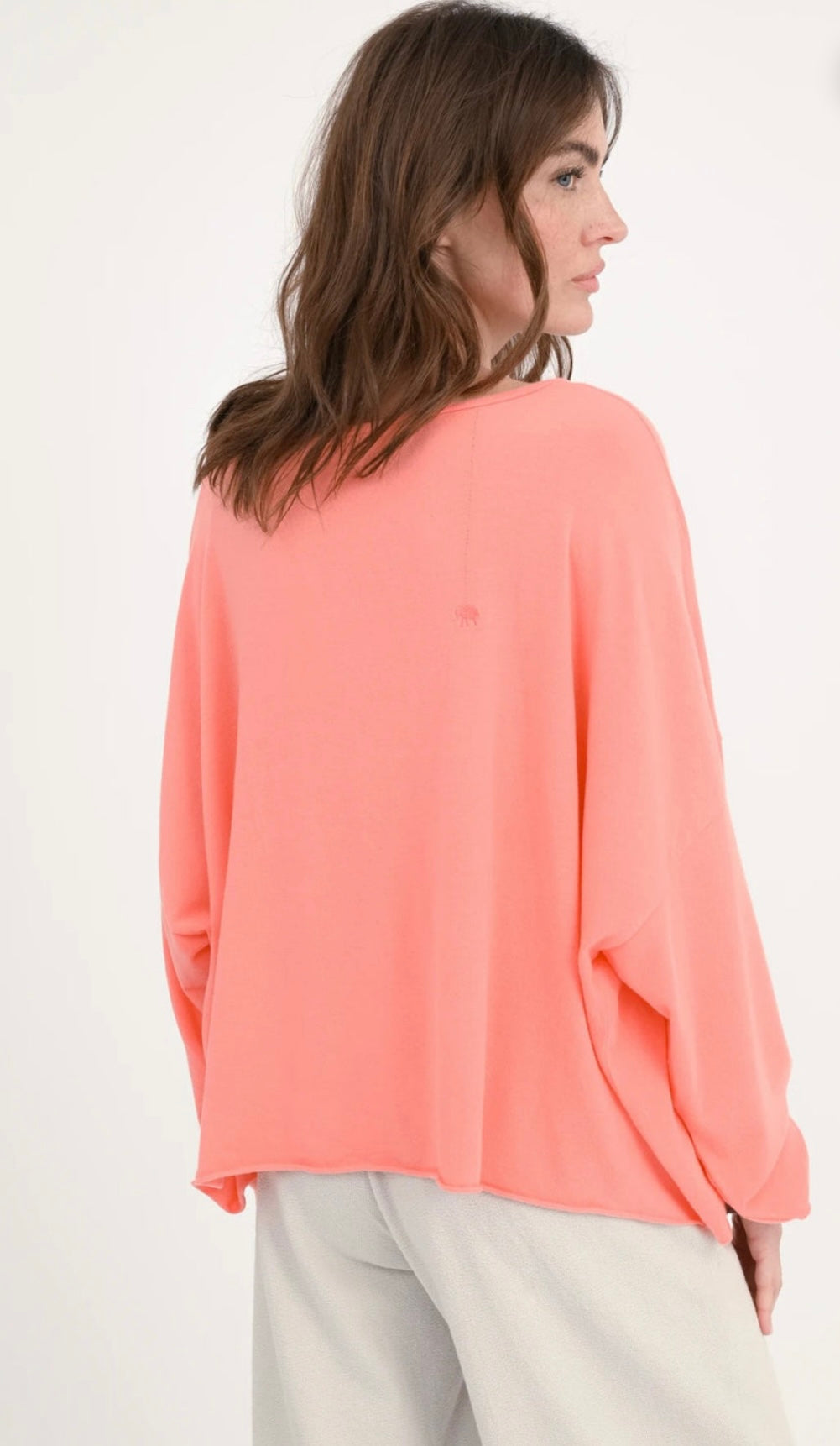 Love Joy Victory Longsleeve Momo