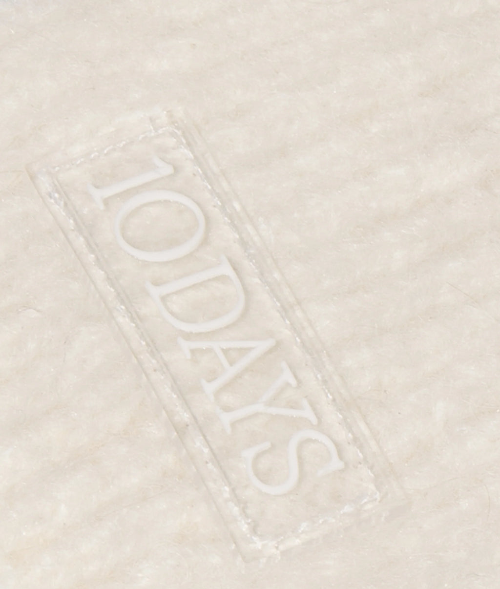10 DAYS Hairy Knit Gloves Ecru