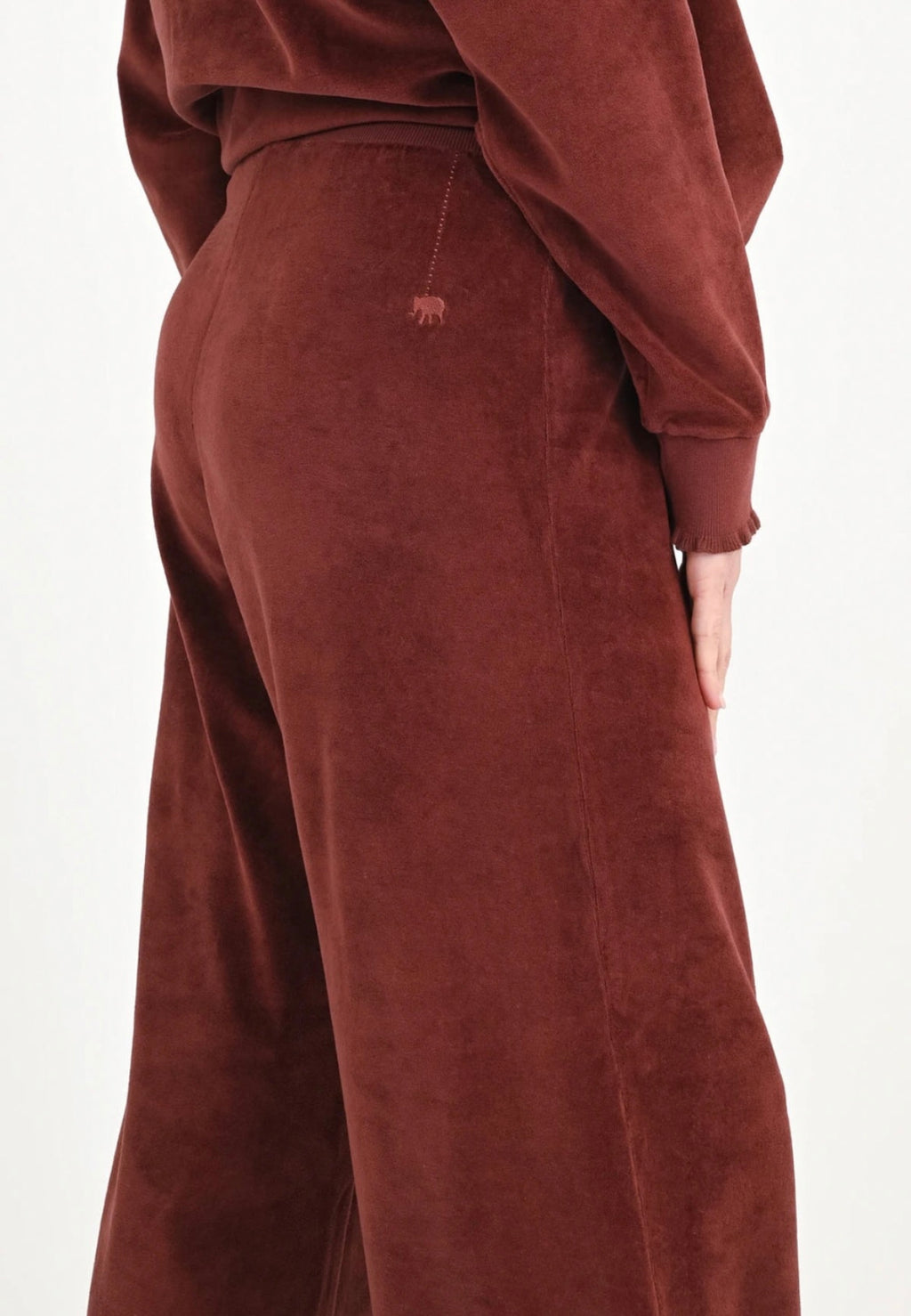 Love Joy Victory Velvet Hose Perry braun