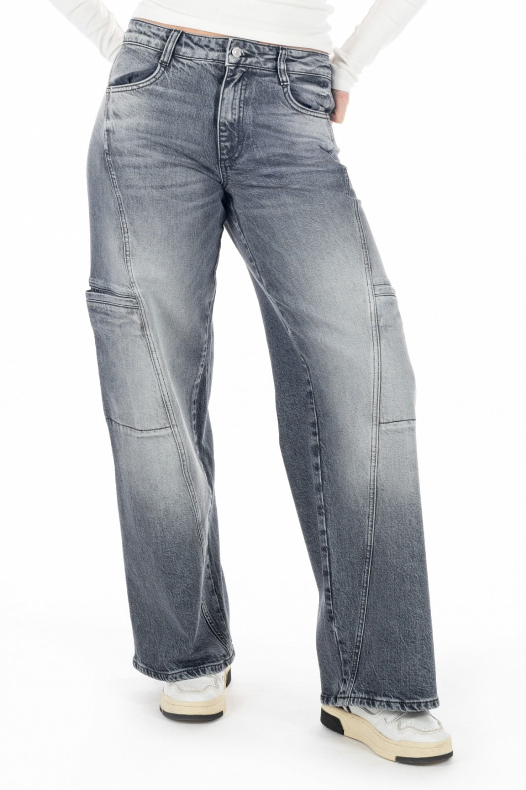 Etiquett Denim Lola Cargo Jeans Santorini grau
