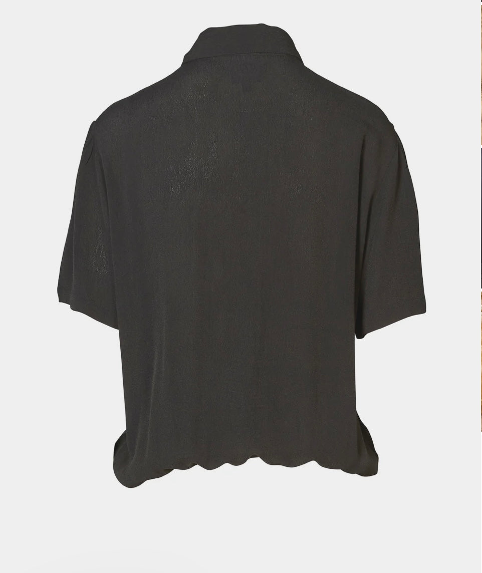 Ulrikke Jacke schwarz