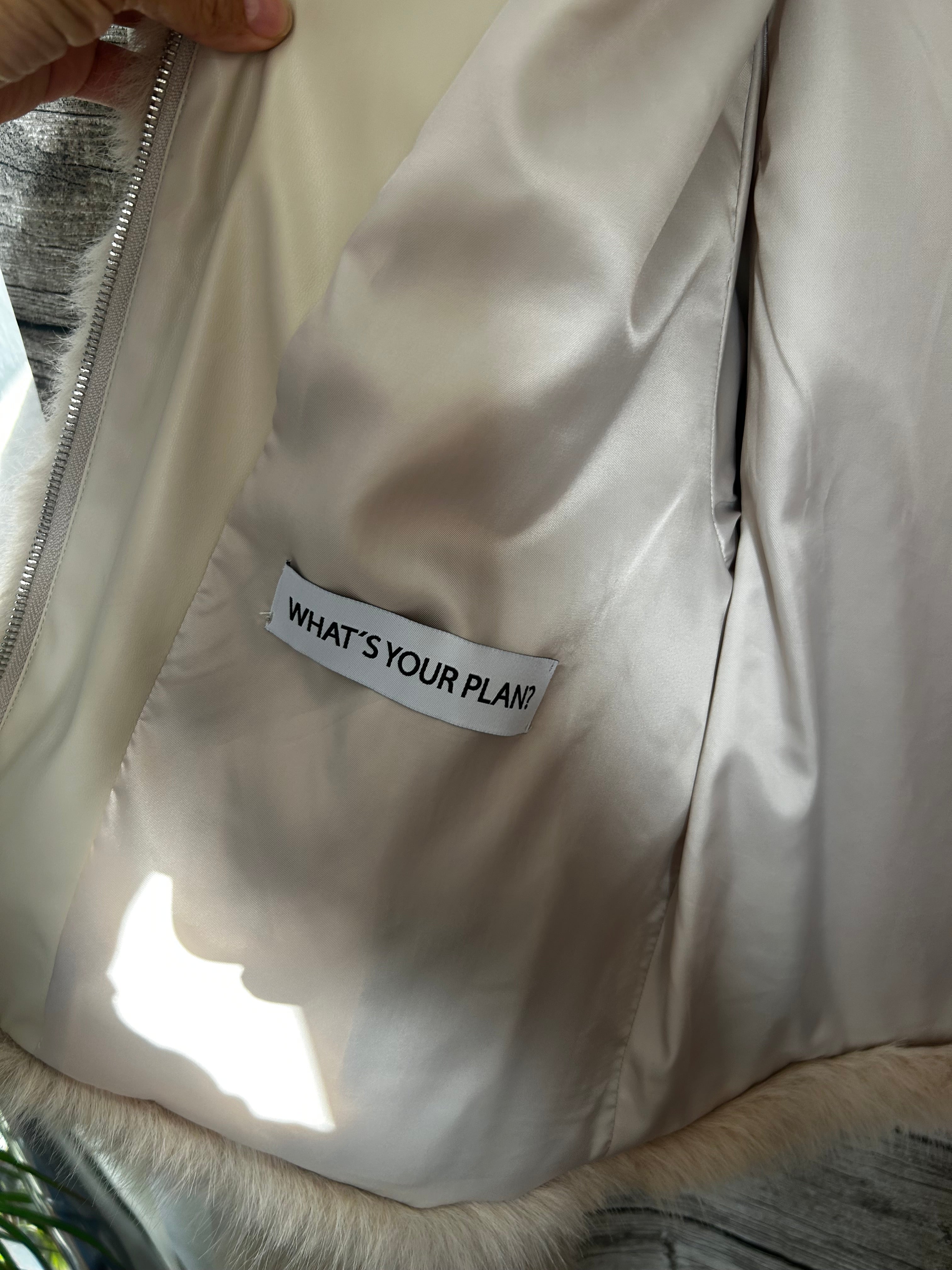 OP_Absurd Pandora Mink Jacke cremefarben